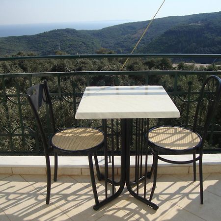 Appartement Nikolaou Thomas House à Parga Extérieur photo