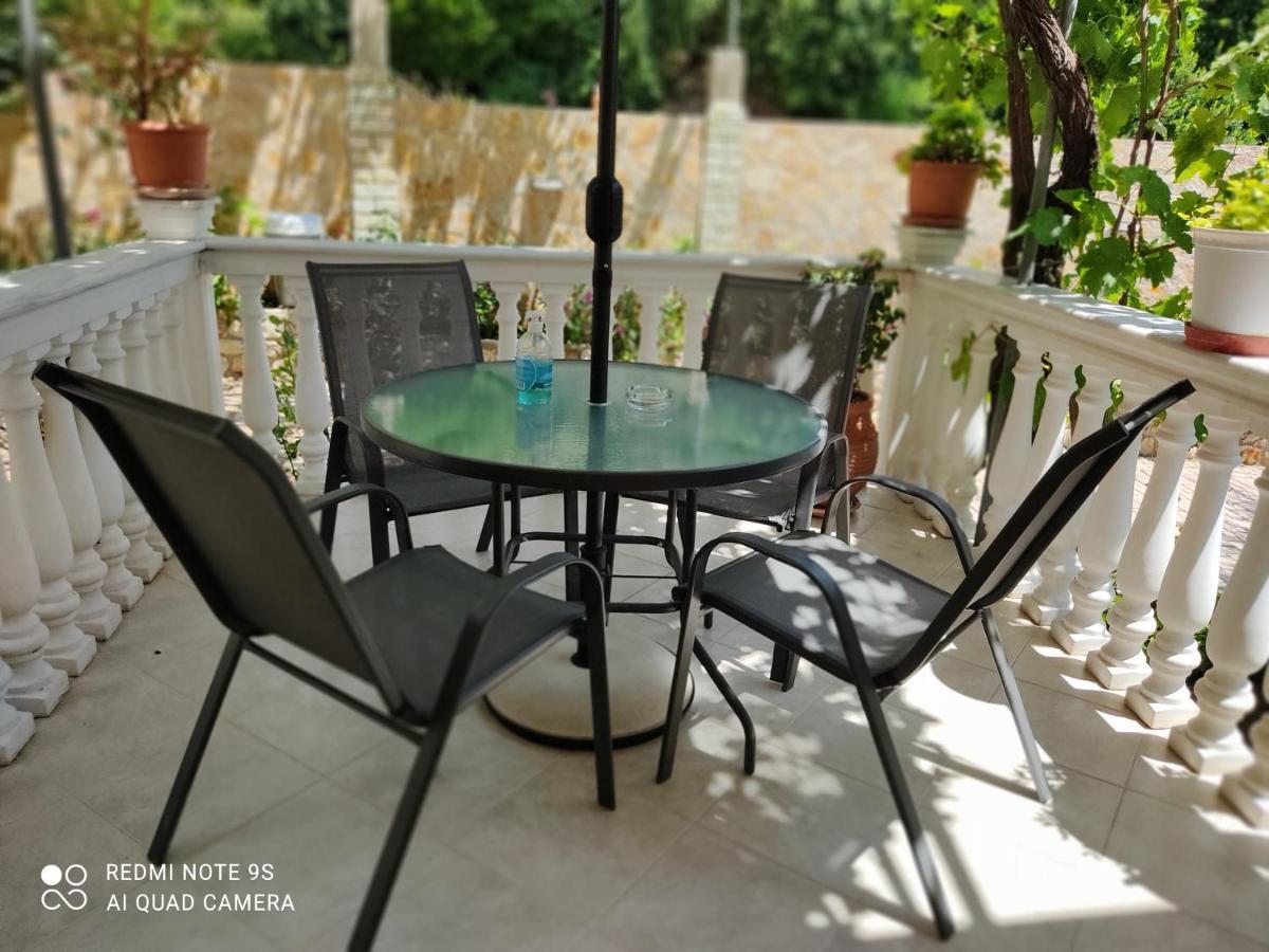 Appartement Nikolaou Thomas House à Parga Extérieur photo