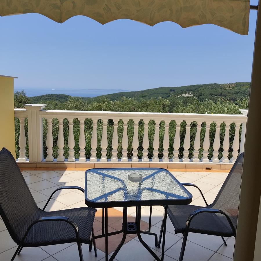 Appartement Nikolaou Thomas House à Parga Extérieur photo