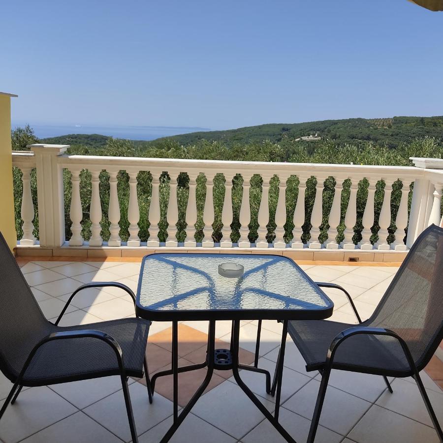 Appartement Nikolaou Thomas House à Parga Extérieur photo