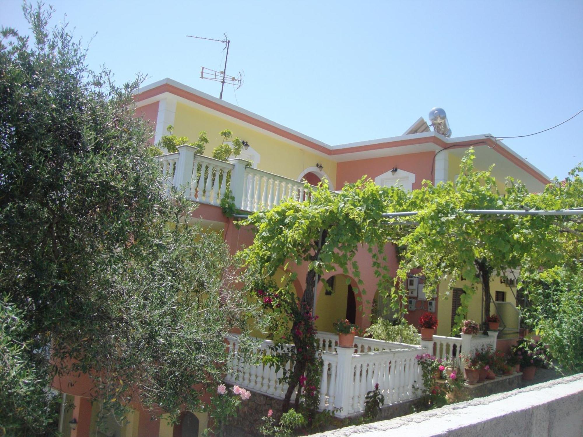 Appartement Nikolaou Thomas House à Parga Extérieur photo